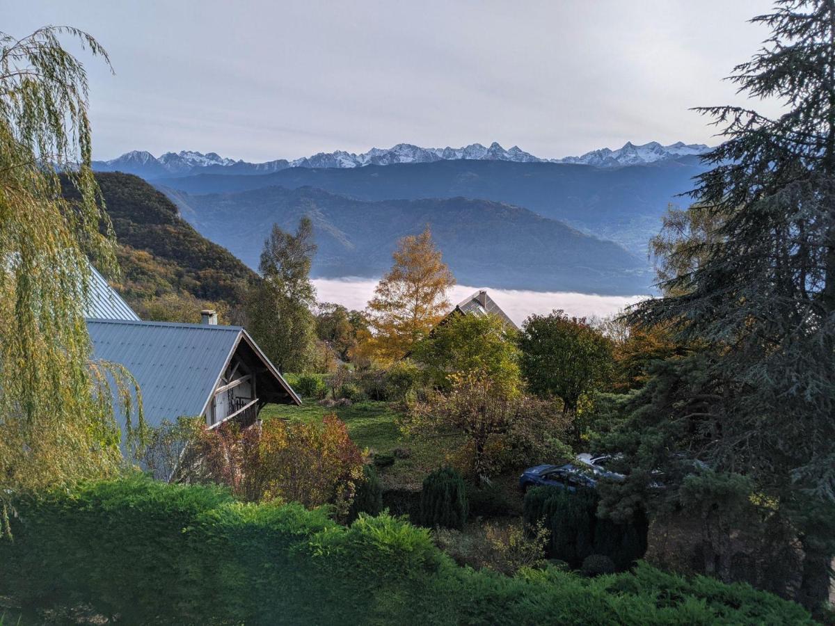 Appartement De Plain-Pied En Montagne Avec Vue Merveilleuse Sur Le Massif De Belledonne Saint Bernard du Touvet 外观 照片